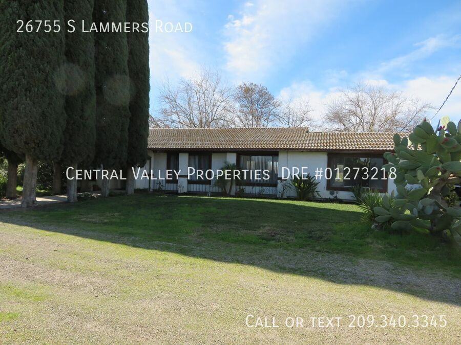 26755 S Lammers Rd - Photo 2 of 14