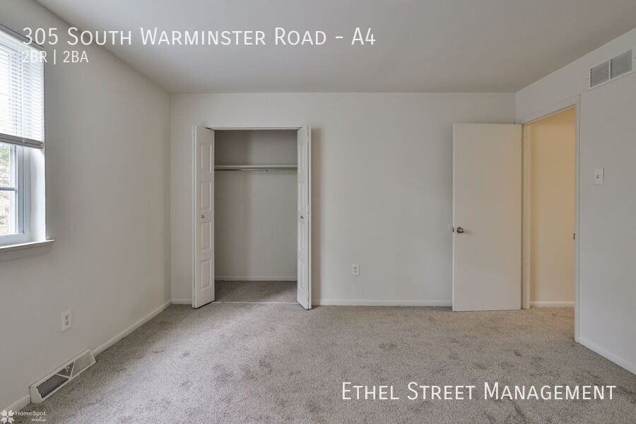 305 S Warminster Rd #A4 - Photo 3 of 11