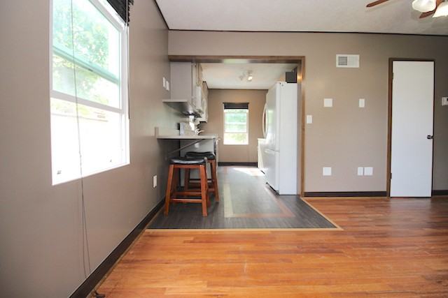 5925 Logan Ave - Photo 6 of 18