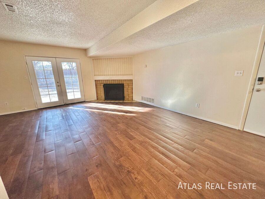 1075 Holli Springs Ln #A - Photo 3 of 28