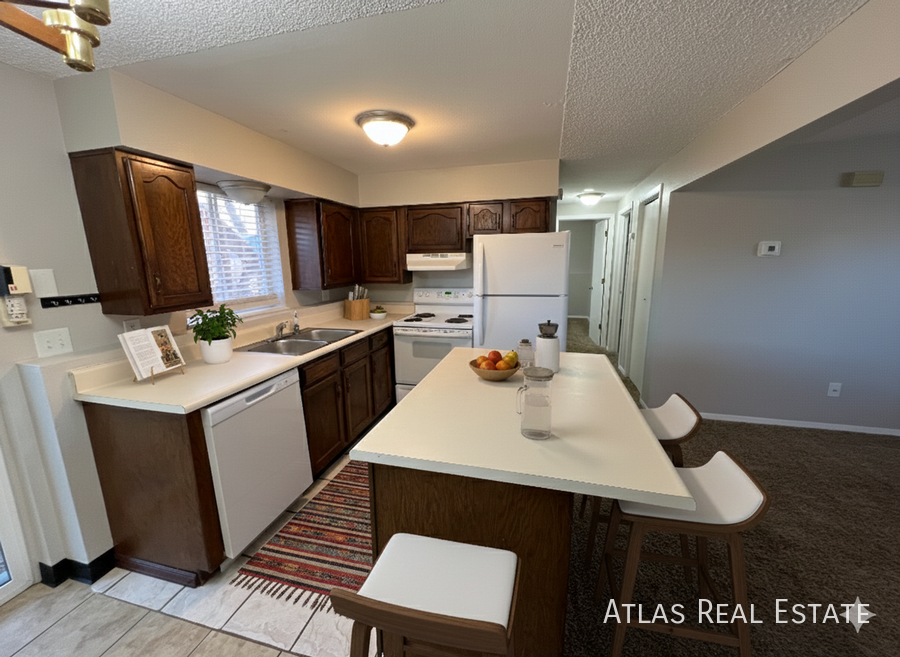 730 Swope Ave #C - Photo 2 of 21