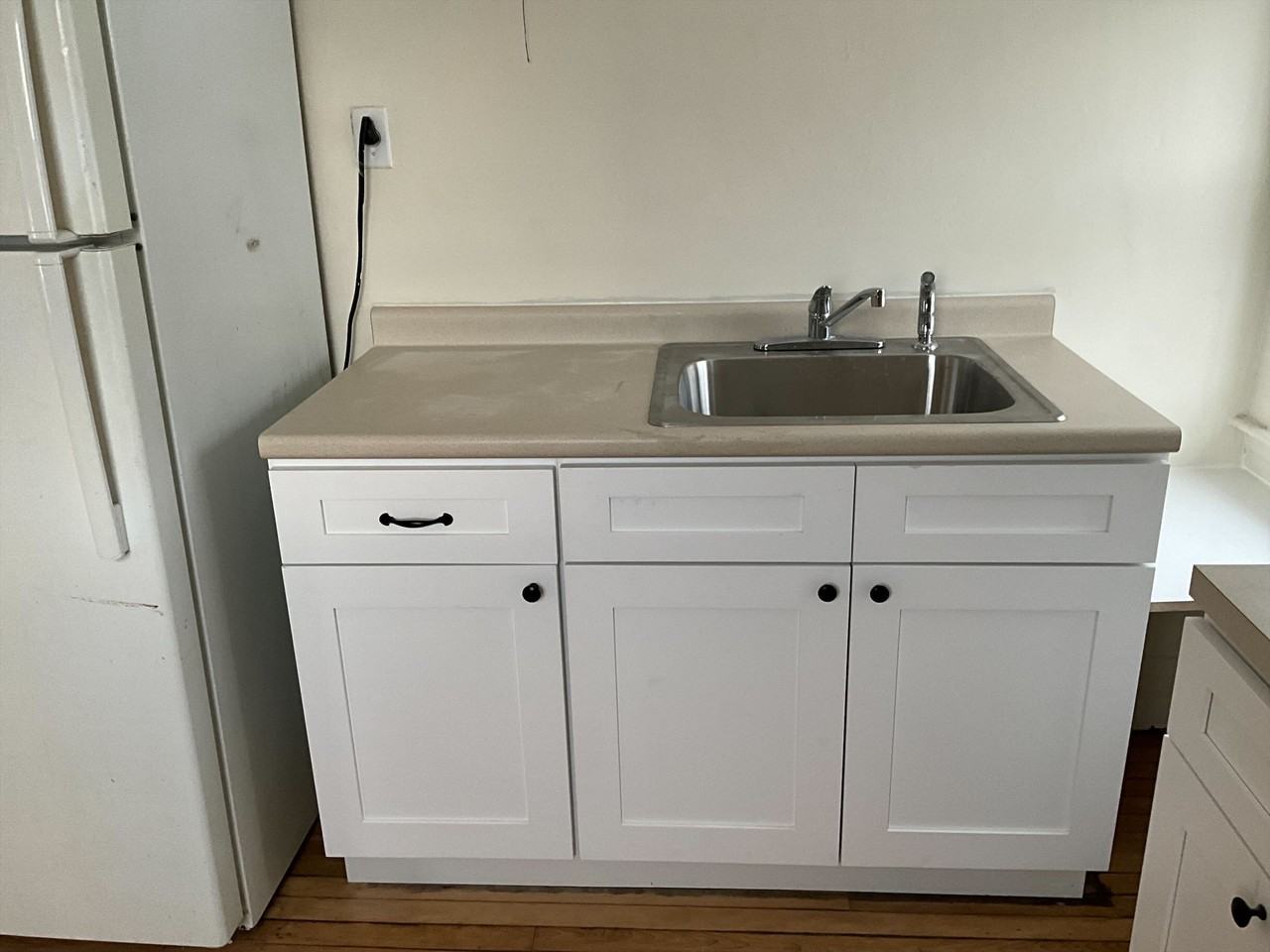 29 River St #3 - Photo 3 of 14