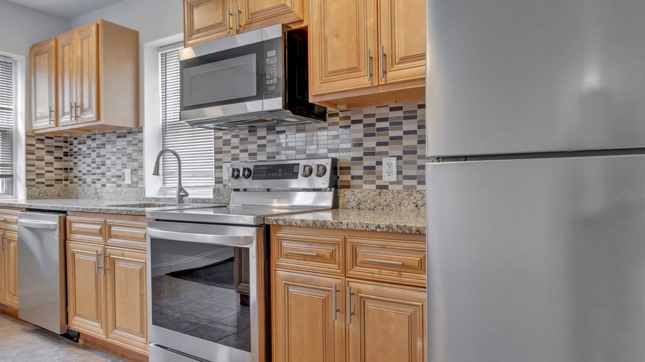 166 Joliet St Sw Unit A - Photo 6 of 13