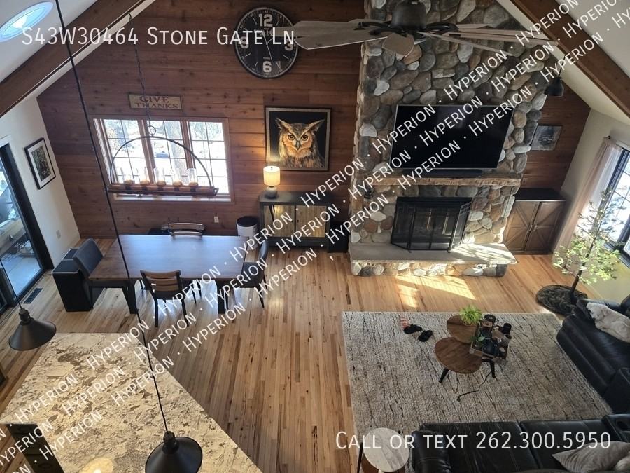 S43W30464 Stone Gate Ln - Photo 3 of 42