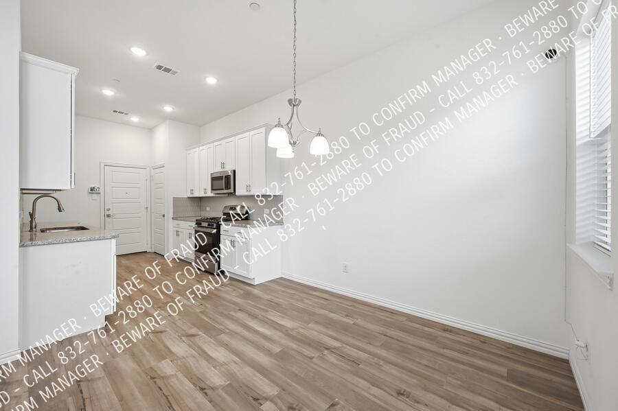 4355 Hebron St - Photo 7 of 24