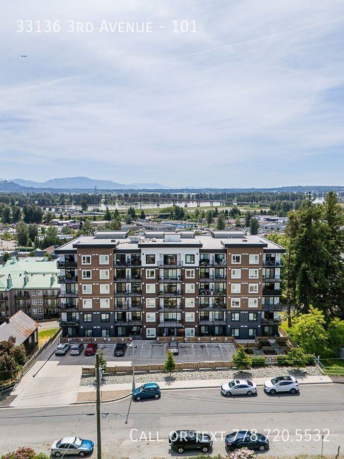 33136 3rd Ave #101