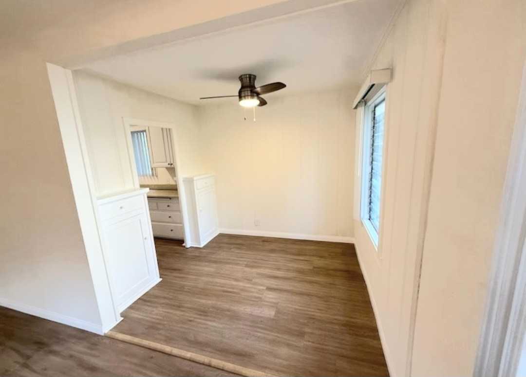 1833 Grace Avenue - Photo 4 of 23