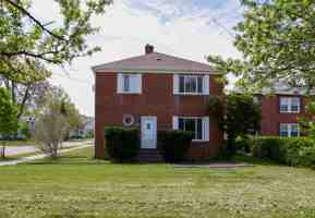 featured image of 24750 Lake Shore Blvd