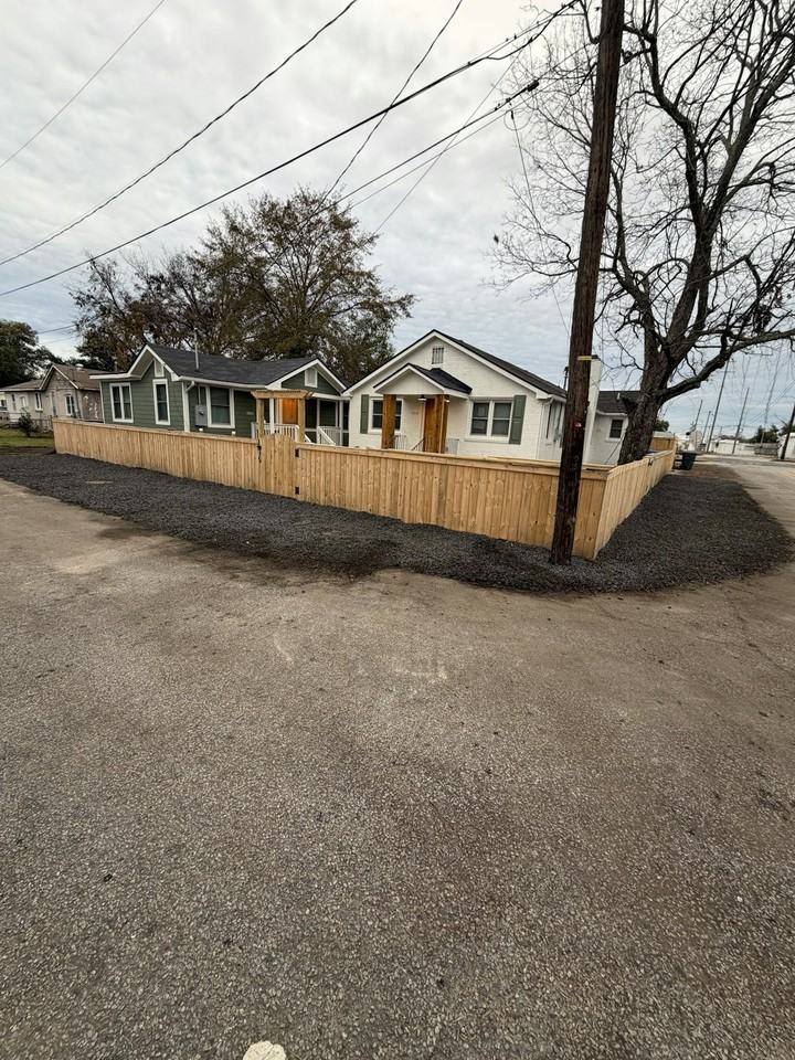 2846 Appleton Avenue - Photo 3 of 11