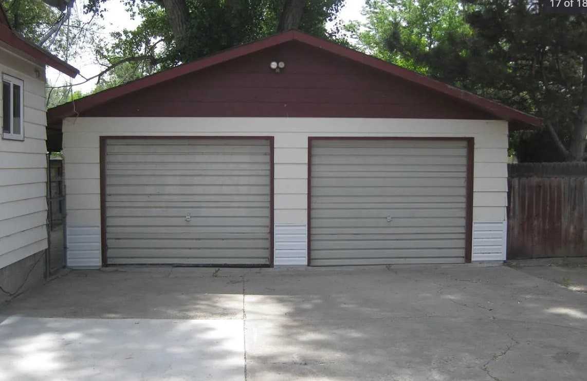 462 South 9th Street - Photo 7 of 8