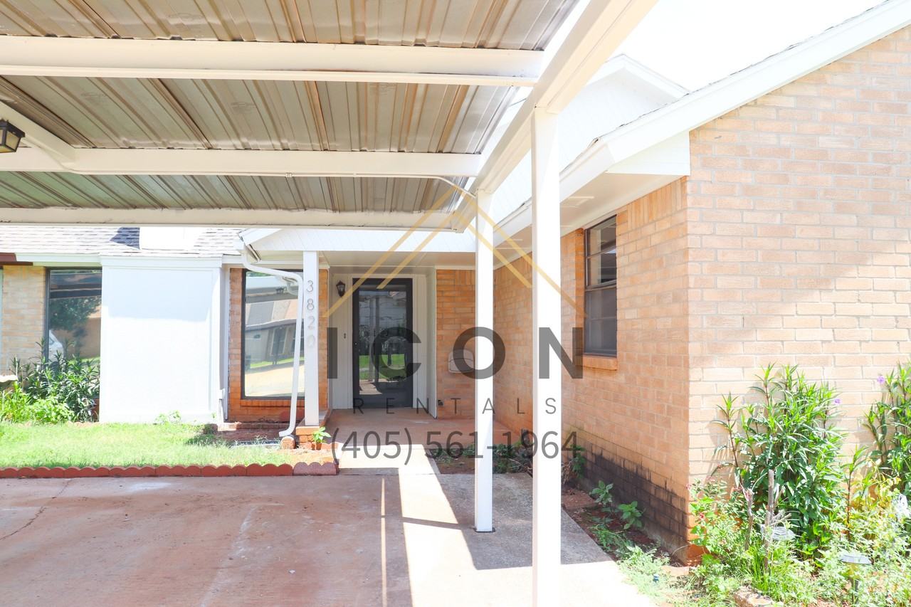 3820 Southwind Ct #1 - Photo 2 of 17