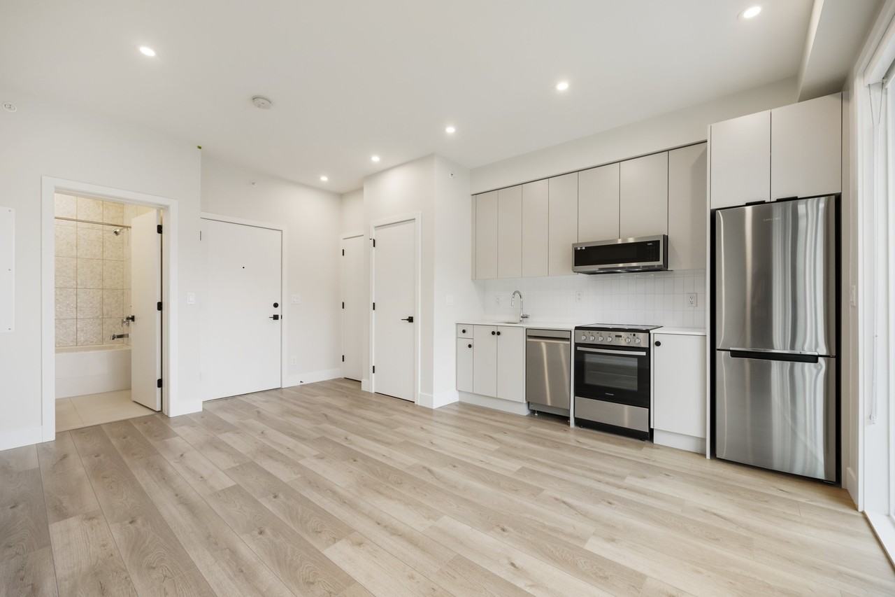 45505 York Building B - Photo 4 of 10