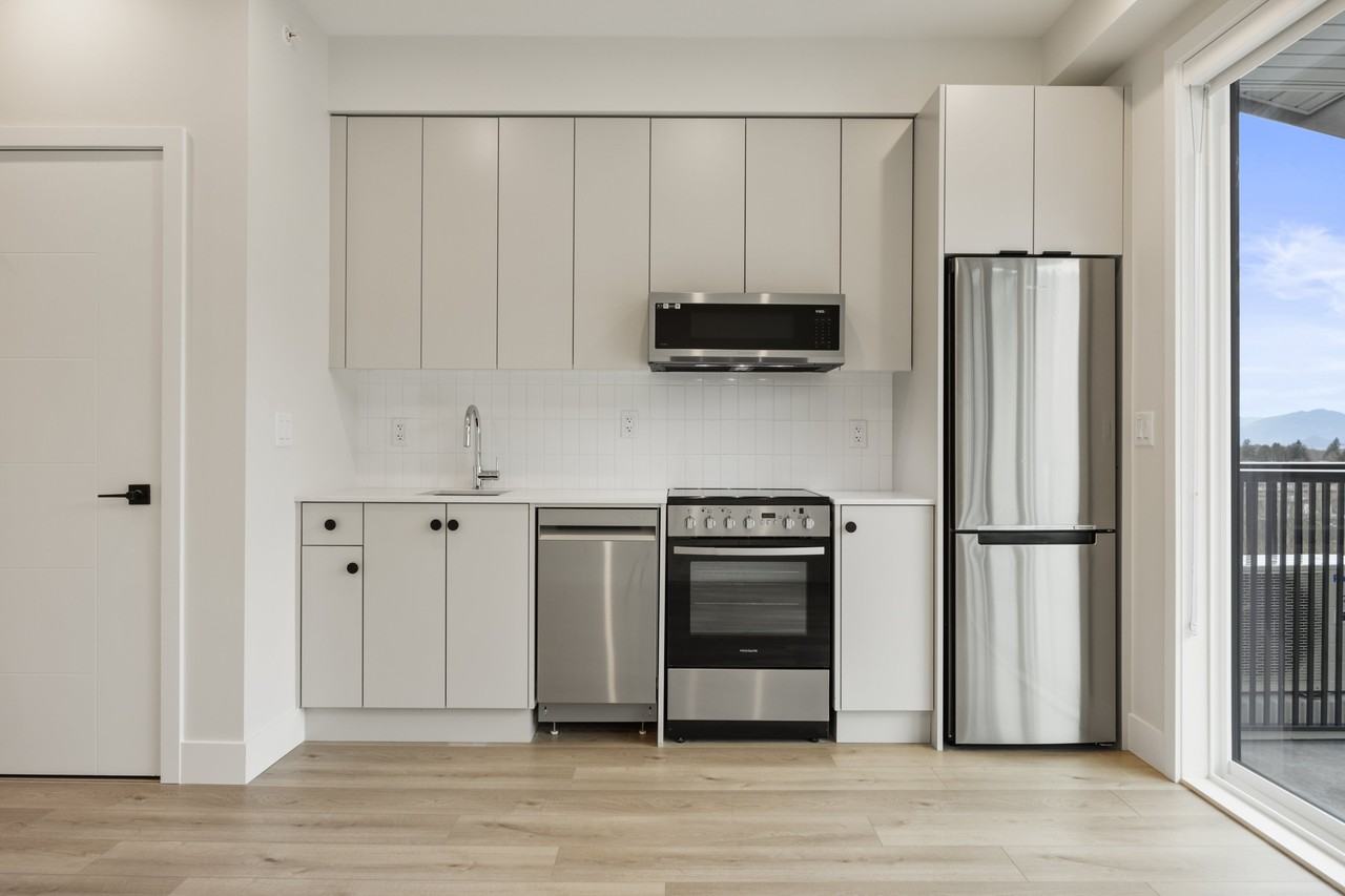 45505 York Building B - Photo 5 of 10