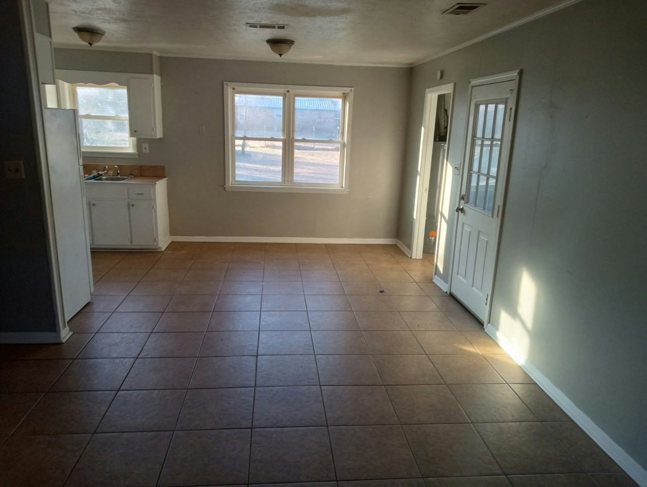 2922 Beasley Drive - Photo 5 of 5