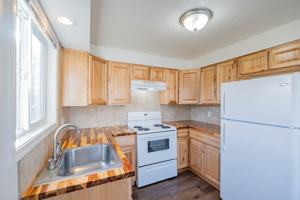 featured image of 800 S 4th St