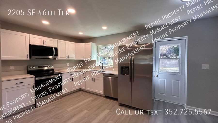 2205 Se 46th Ter - Photo 3 of 26