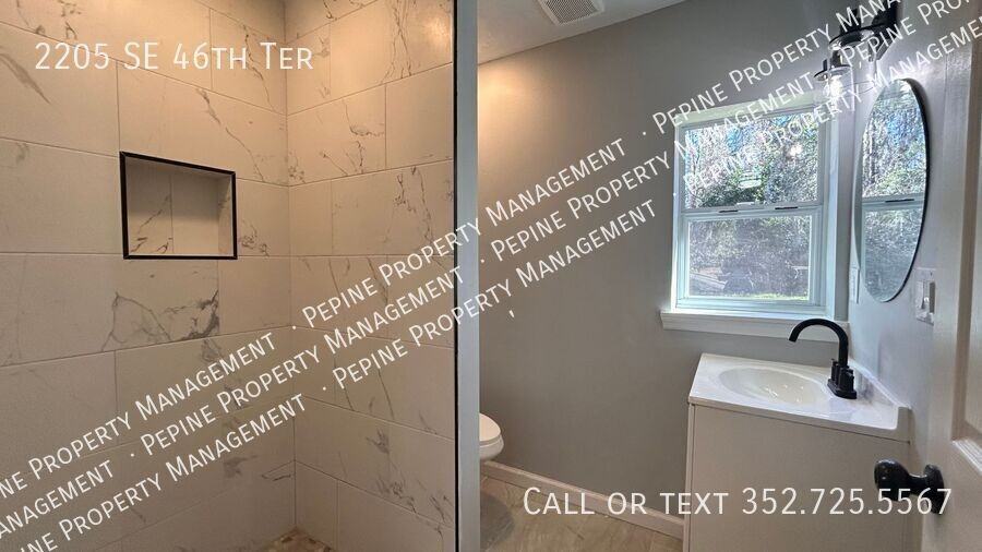 2205 Se 46th Ter - Photo 7 of 26