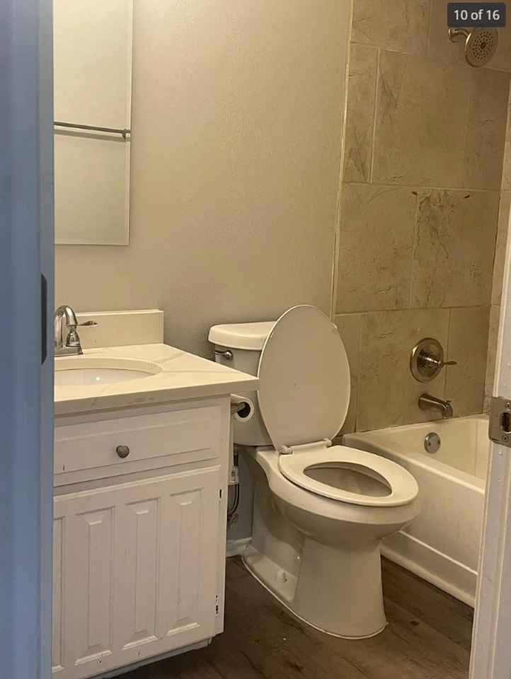 6003 Brentcove Dr - Photo 2 of 20