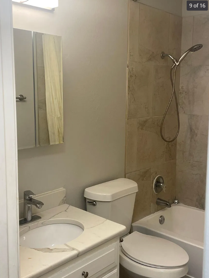 6003 Brentcove Dr - Photo 3 of 20