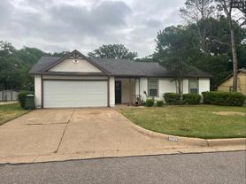 6003 Brentcove Dr - Photo 1 of 1