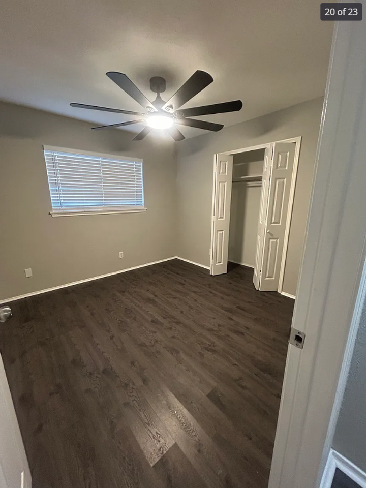 2801 Meadowview Dr - Photo 5 of 28