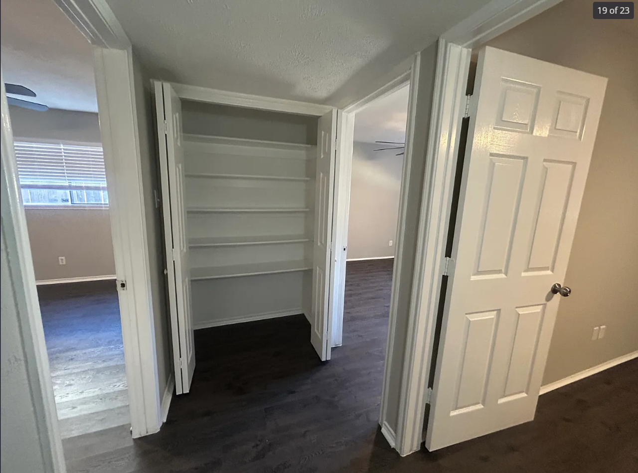 2801 Meadowview Dr - Photo 6 of 28