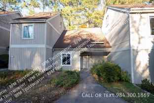 4101 Five Oaks Dr #28 - Photo 1 of 1