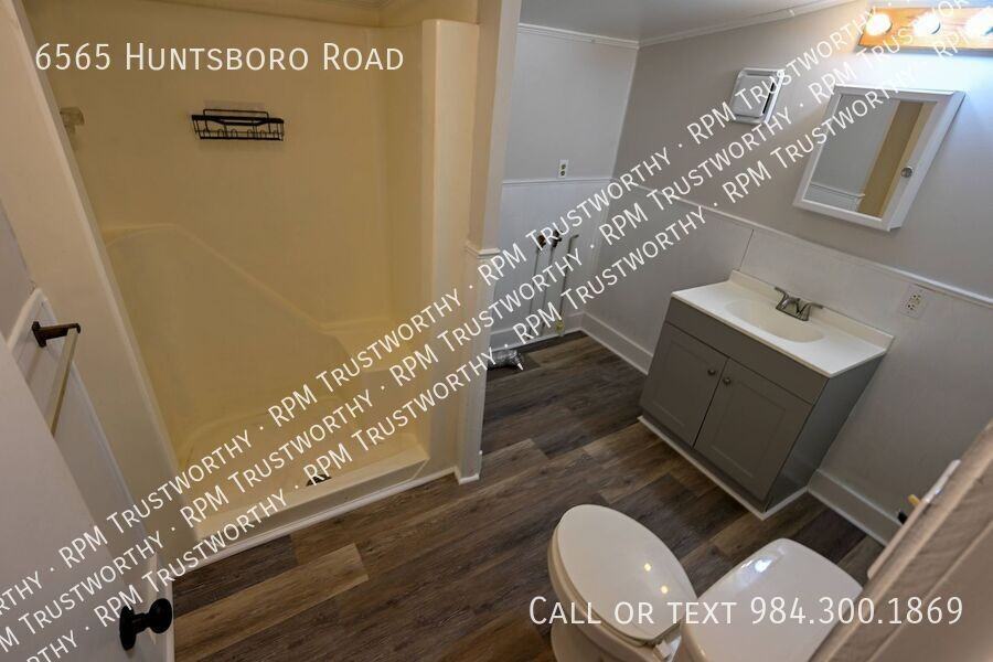 6565 Huntsboro Rd - Photo 6 of 19