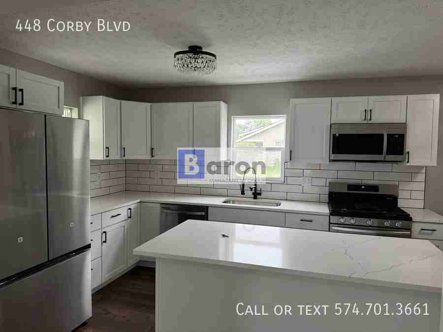 448 Corby Blvd - Photo 6 of 18