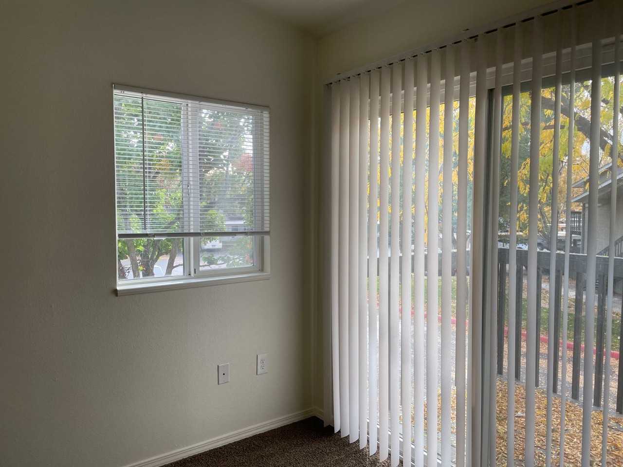 10845 W Ustick Rd #105 - Photo 3 of 17