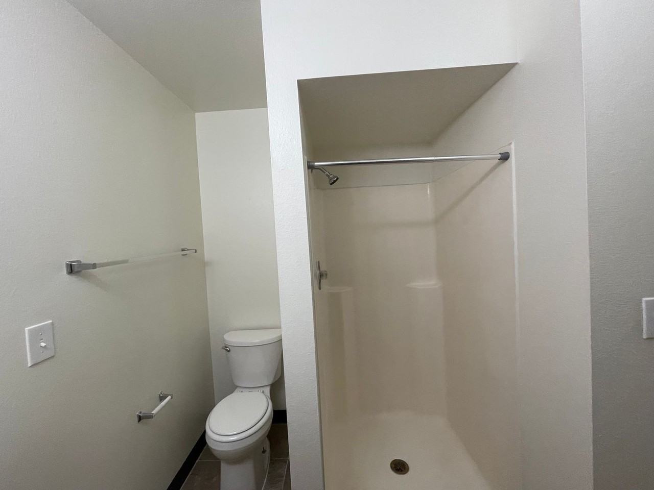 10845 W Ustick Rd #105 - Photo 5 of 17