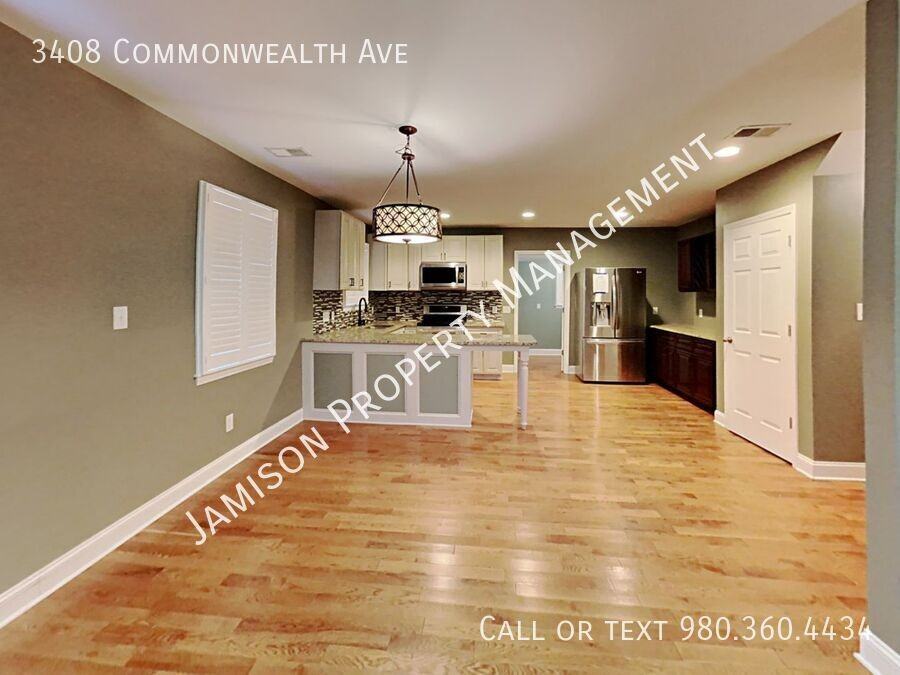 3408 Commonwealth Ave - Photo 3 of 19