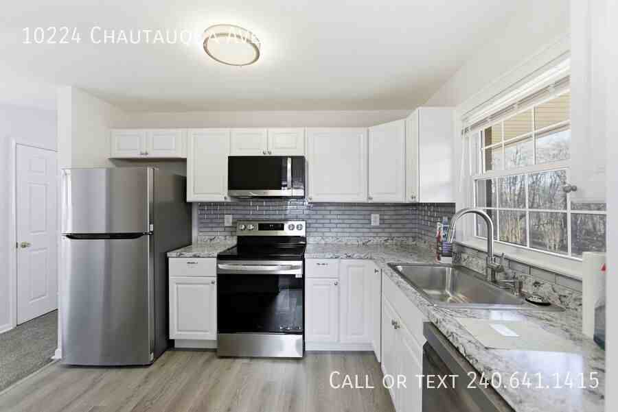 10224 Chautauqua Ave - Photo 7 of 30