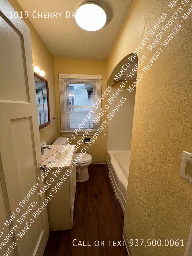 1019 Cherry Dr - Photo 4 of 10