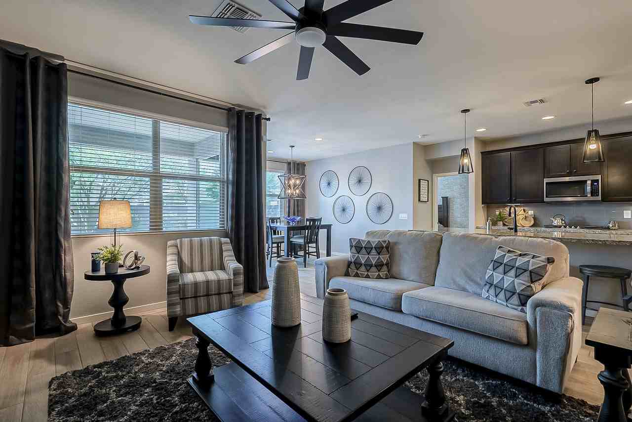 9733 W Southgate Ave #NA - Photo 6 of 19