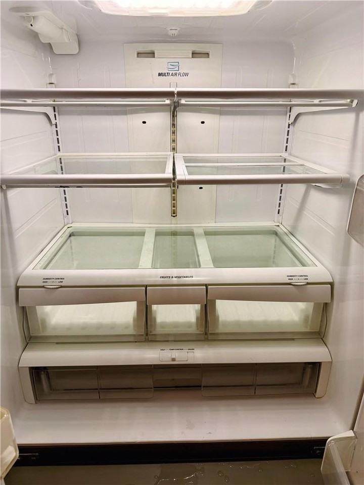 18424 Calvert St #NA - Photo 5 of 20