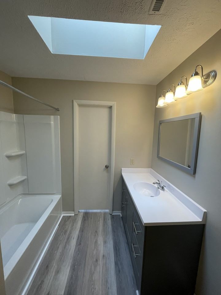 1566 Mac Dr #1 - Photo 5 of 10