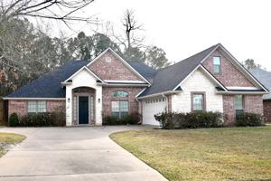 featured image of 710 Huntwick Ln #NA