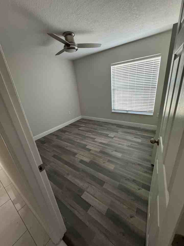 3102 Shady Pine Ave #NA - Photo 2 of 18