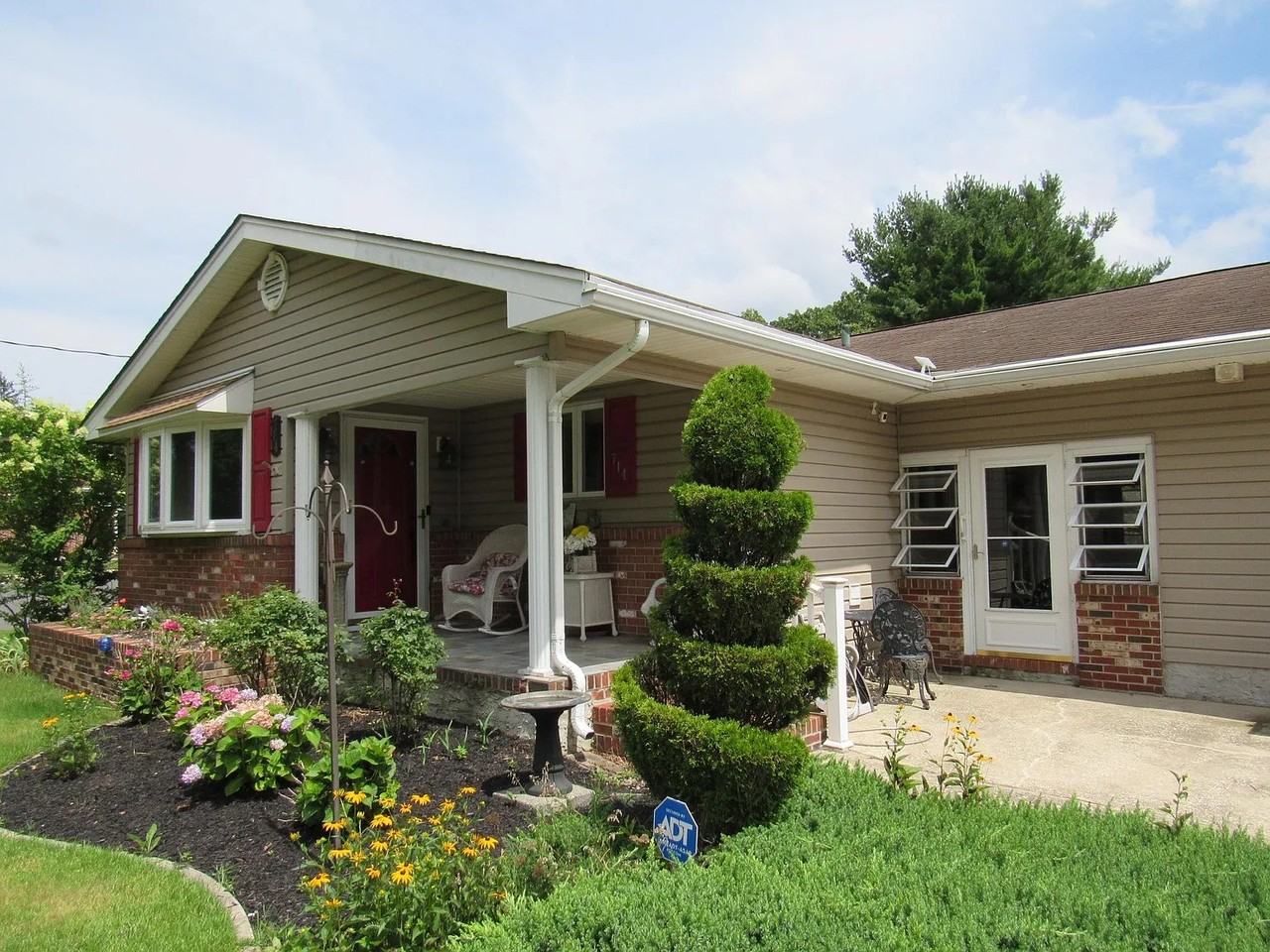 714 12th St #NA - Photo 2 of 15