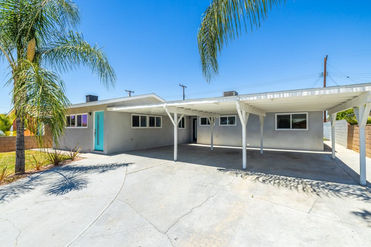 1117 Meeker Ave #1-2 - Photo 3 of 15