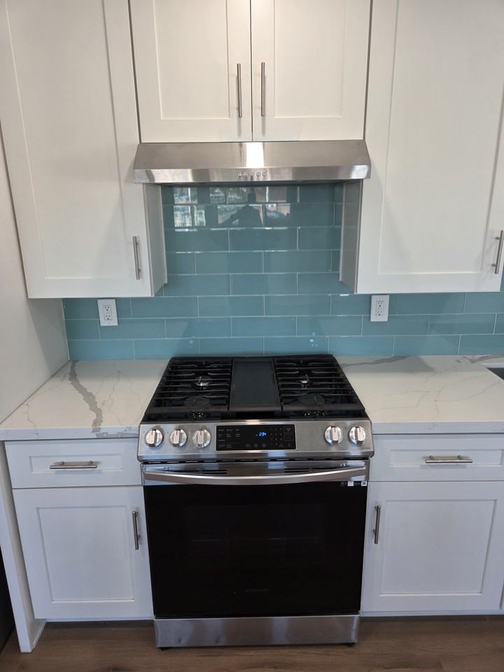 1117 Meeker Ave #1-2 - Photo 7 of 15