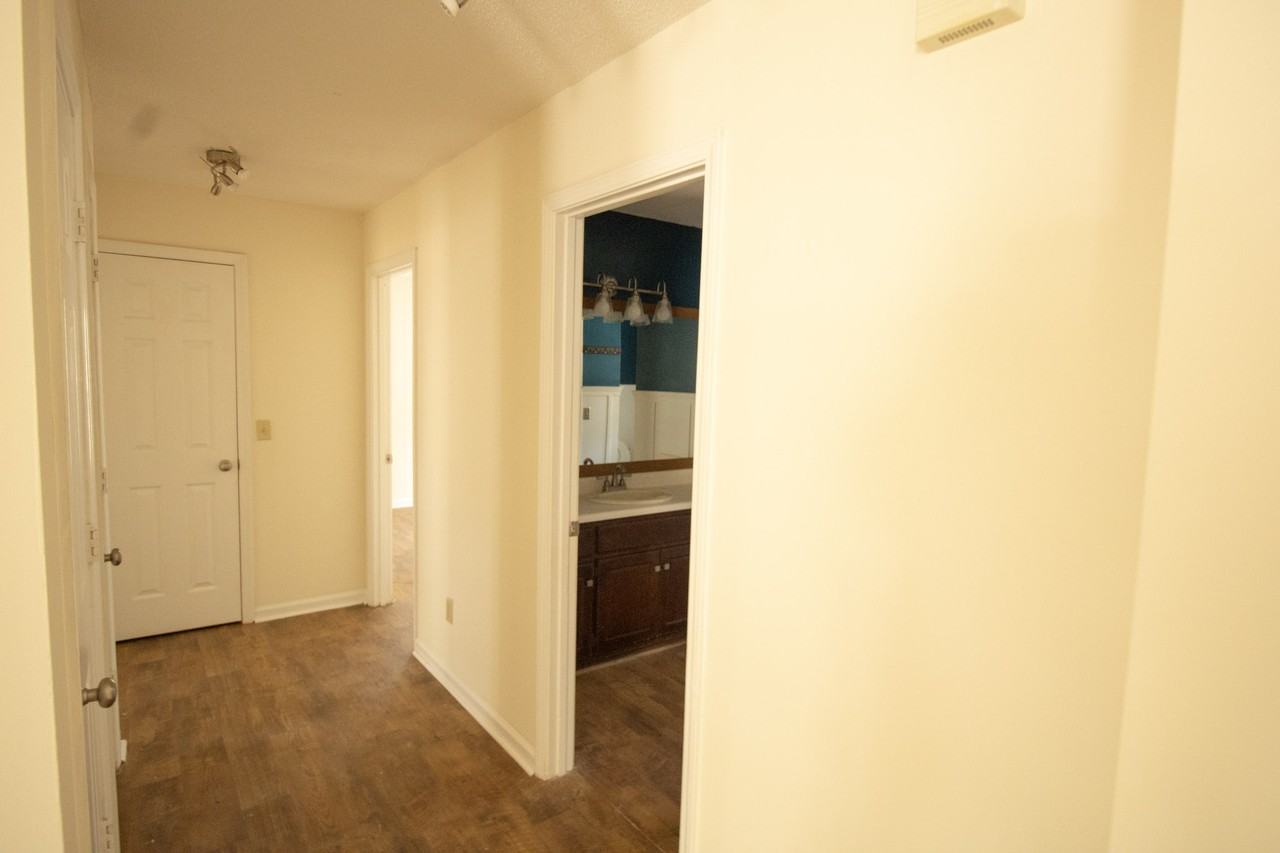 607 N Kevin Ct #1 - Photo 4 of 9