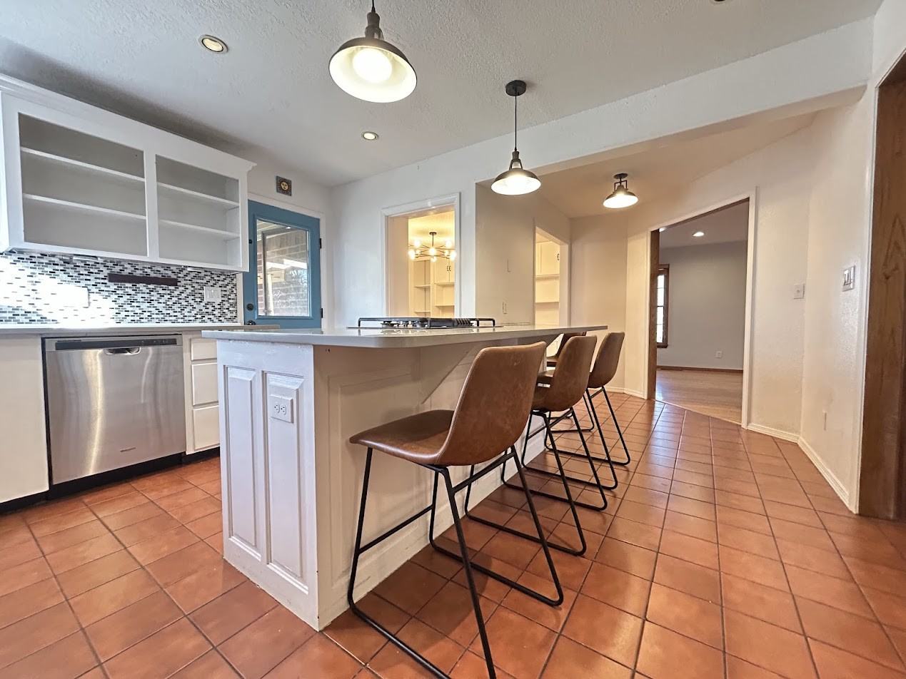 3164 N Katherine Ave #1 - Photo 2 of 27