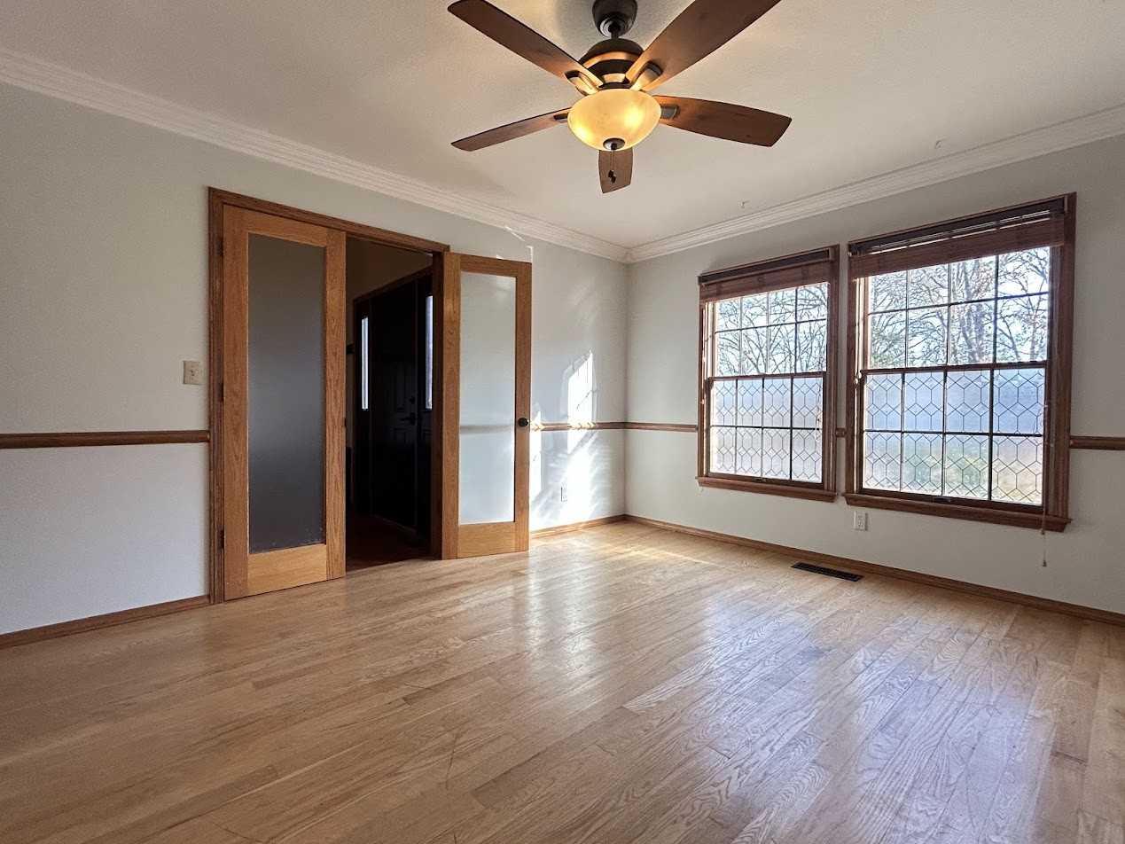 3164 N Katherine Ave #1 - Photo 7 of 27