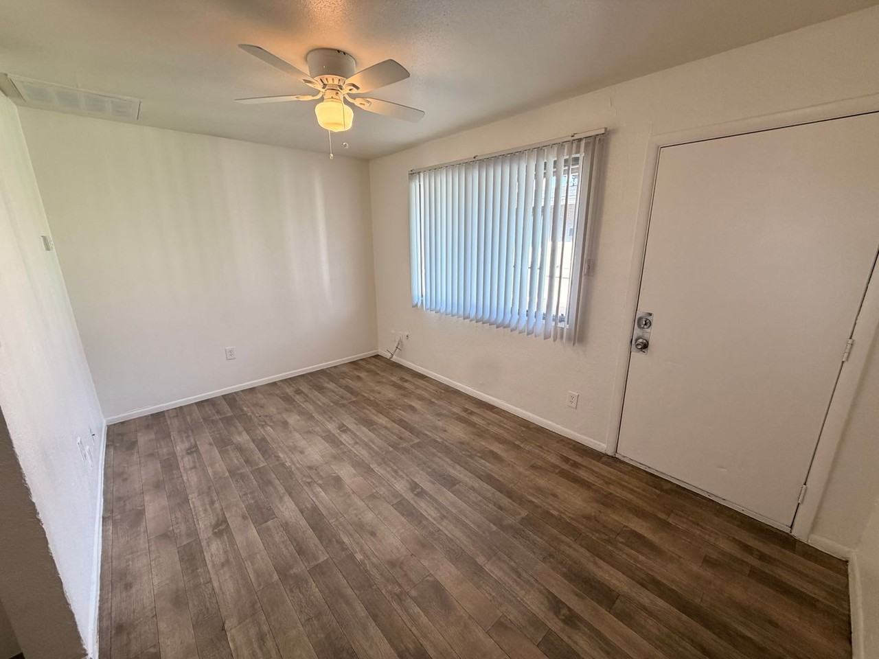 Glenn Isle - Photo 2 of 9