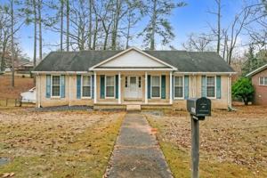 featured image of 3001 Green Grove Cir Ne