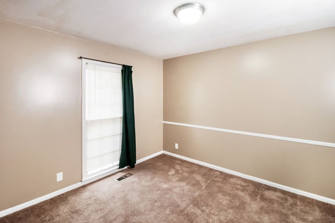 3001 Green Grove Cir Ne - Photo 6 of 17