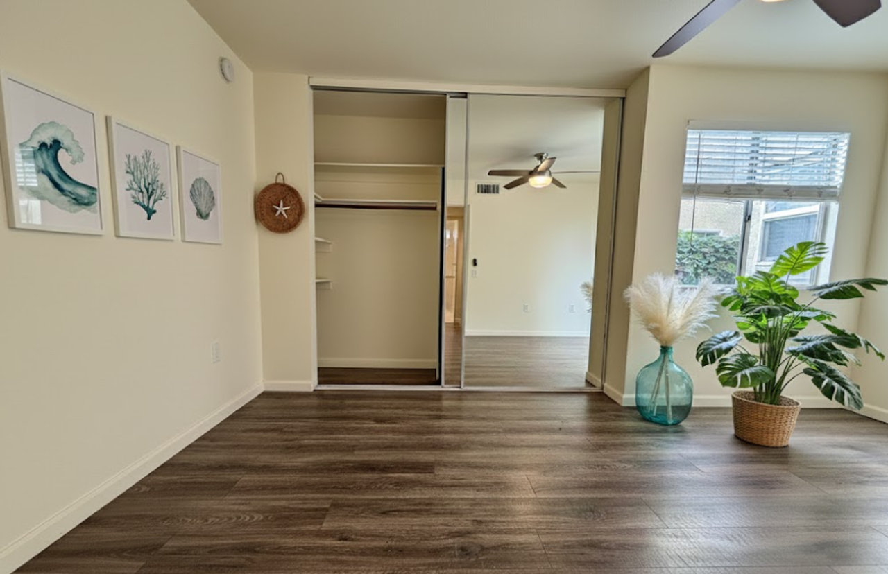 4121 Ohio St - Photo 2 of 27