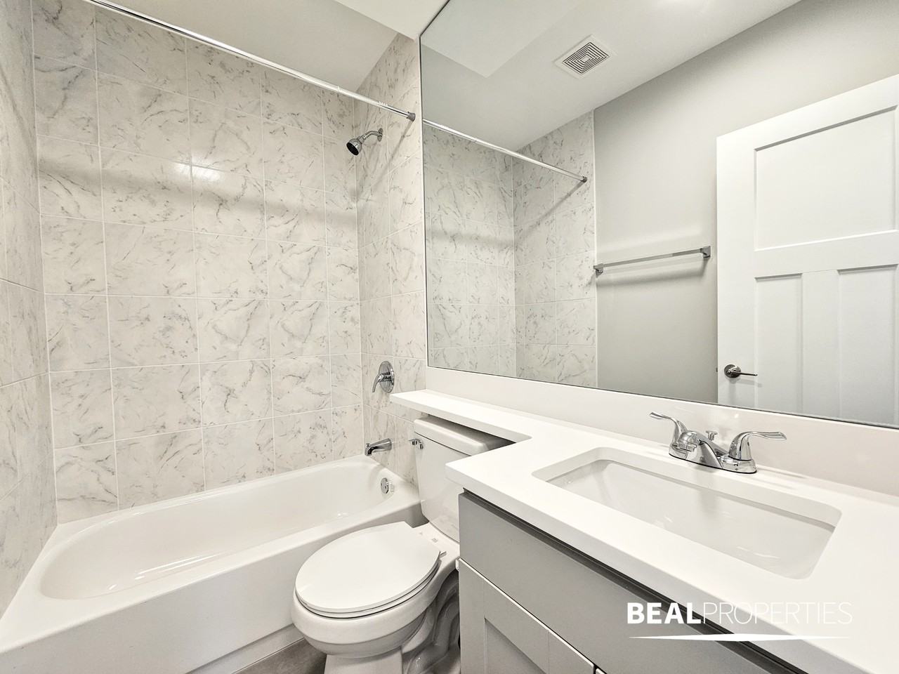 1135 Oak Ave #W - Photo 7 of 16